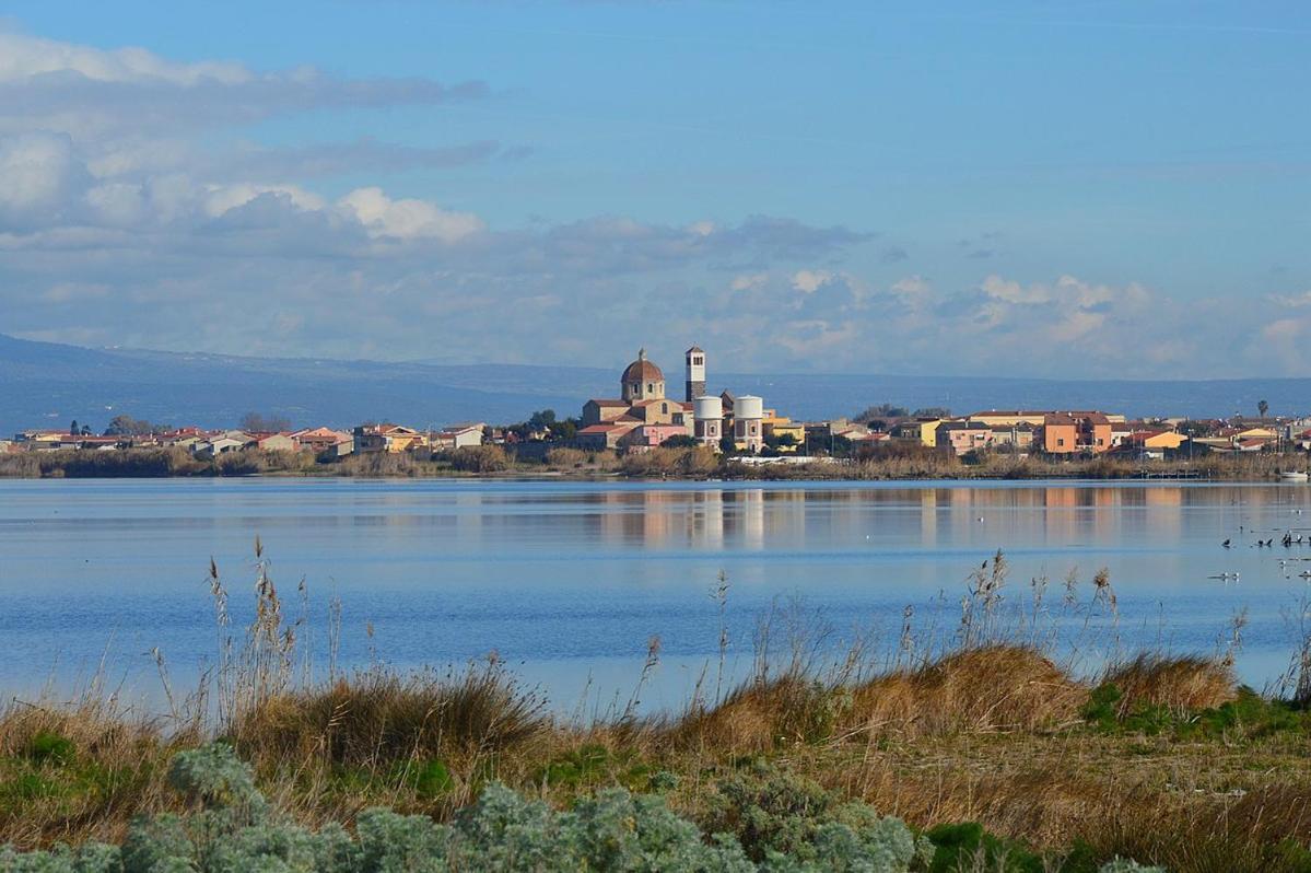 Cabras, Vacanze A Due Passi Dal Mare Càbras Exterior foto